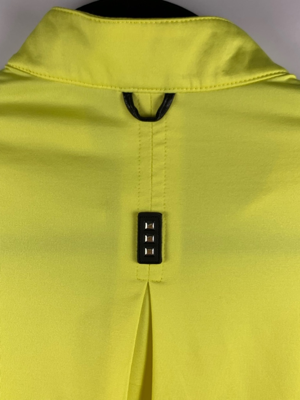 Jamie Sadock Womens M Golf Top Neon Yellow Sleeveless 1/4 Zip Stretch Pocket - Picture 5 of 12